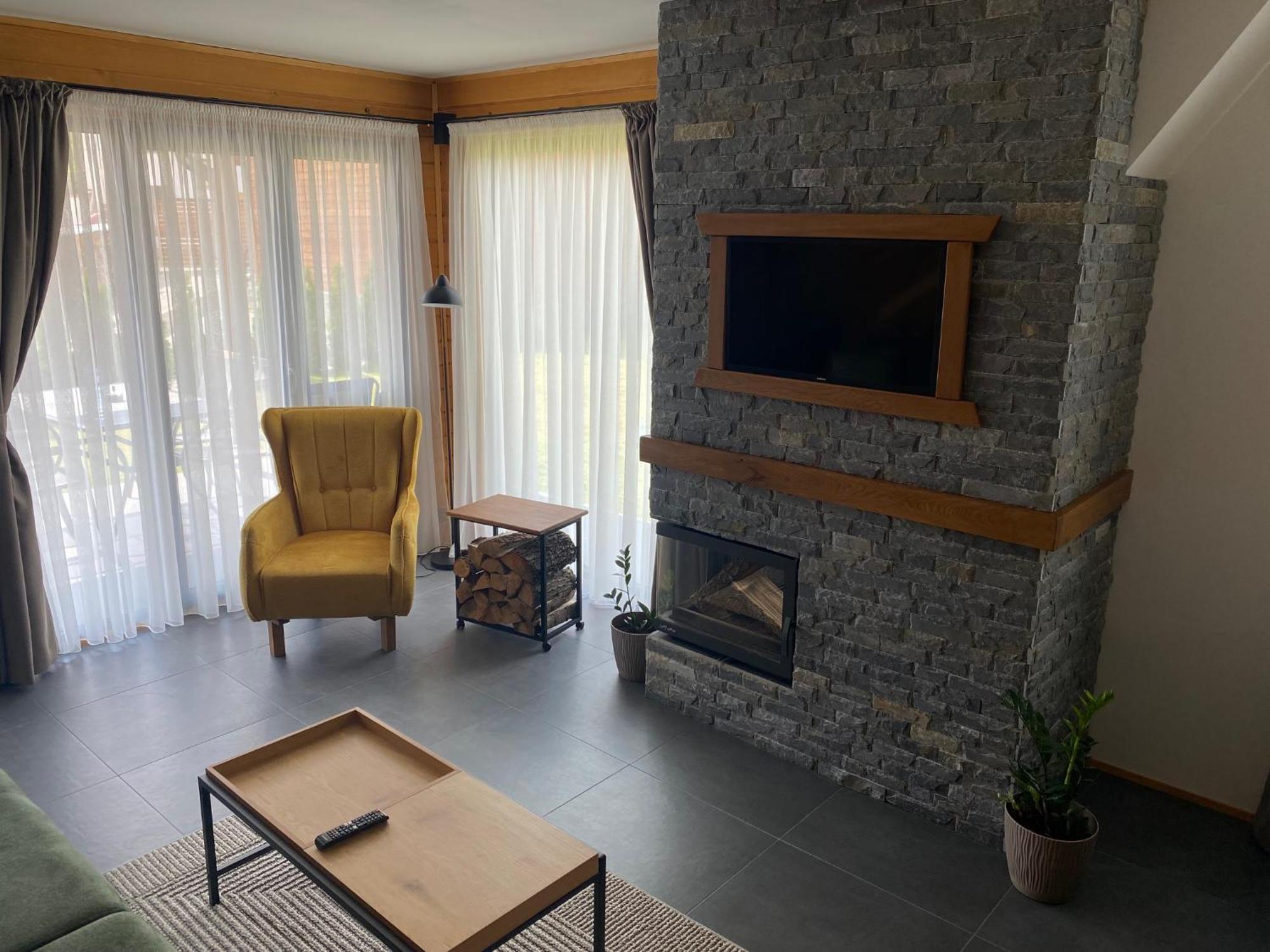 Hillvill Villa *